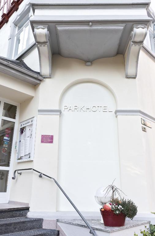 Parkhotel Meerane Exterior foto
